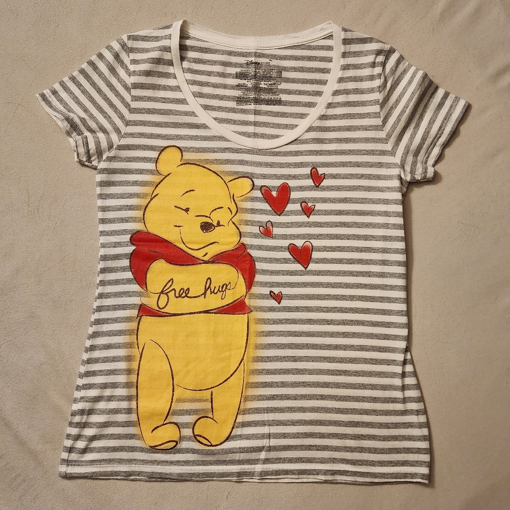 NWOT Disney Parks Winnie the Pooh Tee